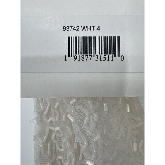 Mac Duggal Womens 4 White Beaded Sleeveless Halter Formal Long Gown Dress Flaws - Picture 15 of 16